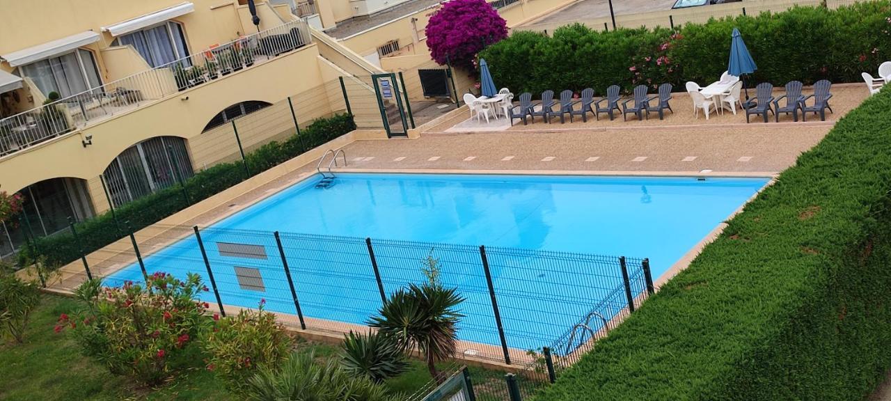 Appartement T2 Avec Piscine, Proche De La Plage Et Du Port Gruissan Extérieur photo